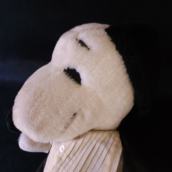 Vintage Snoopy Peanuts Plush Toy 1968 20” Tall W/Tuxedo Black Tux White Dog - Picture 10 of 16